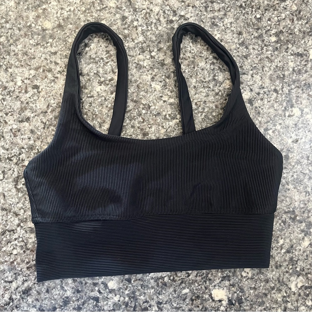 Beach riot sports Leah Top Black